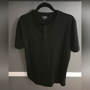 Cuts Clothing AO Henley Curve Hem - Black
